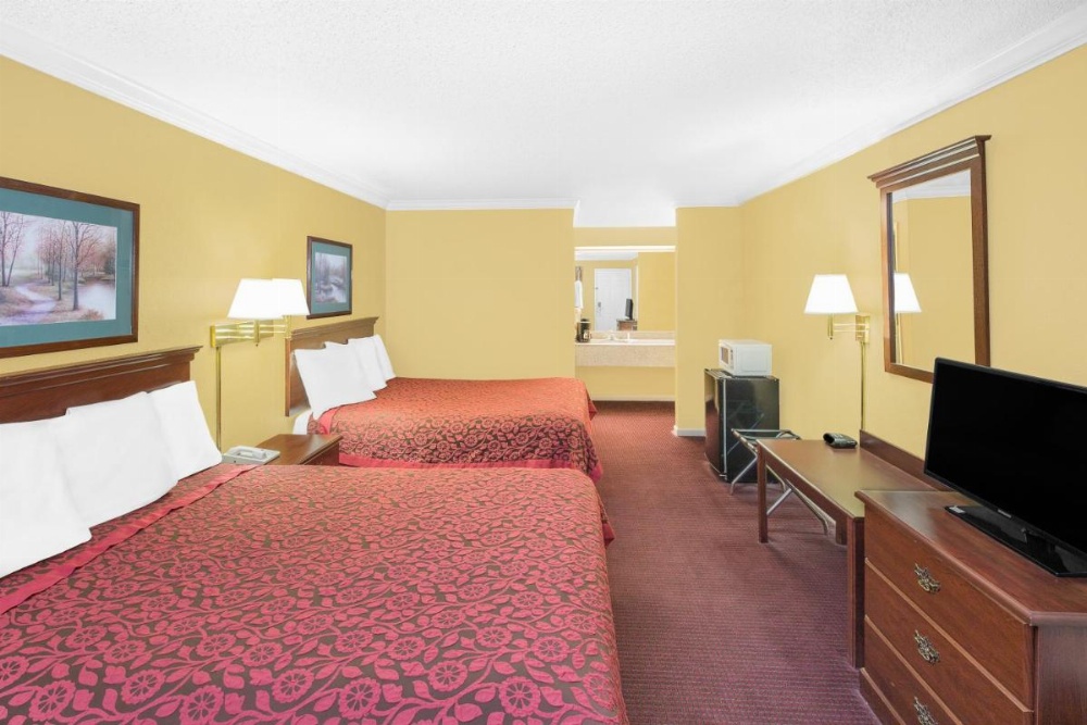 Room image 2