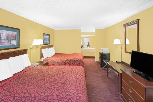 Days Inn by Wyndham N Little Rock East image 26